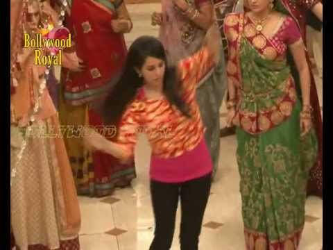 Onlocation of TV Serial ''Balika Vadhu'' Saanchi drunk and misbehaves at Jagya's Wedding Part 2