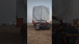 Brakes fail, concrete truck goes downhill: The moment of the accident 😭