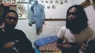 Wow !!! Pengamen suara merdu -Pance Pondaag