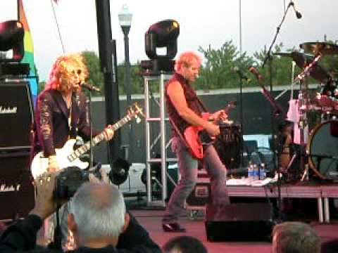 Night Ranger - Rumours In The Air 2009 @ The Linn ...