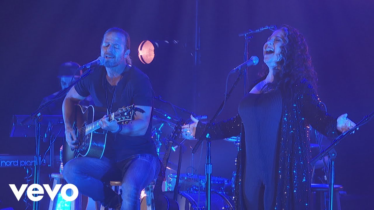 Kip Moore feat. Ashley McBryde - Janie Blu (Live From The Ryman / 2021) Kip Moore feat. Ashley McBryde - Janie Blu (Live From The Ryman / 2021)