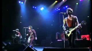 Joan Jett and the Blackhearts 06. Crimson and Clover [LIVE 1982]