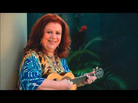 Maria Bethânia - Chorei Não procurei esconder Todos viram, fingiram Pena de  mim não precisava Ali onde eu chorei Qualquer um chorava Dar a volta por  cima que eu dei Quero ver