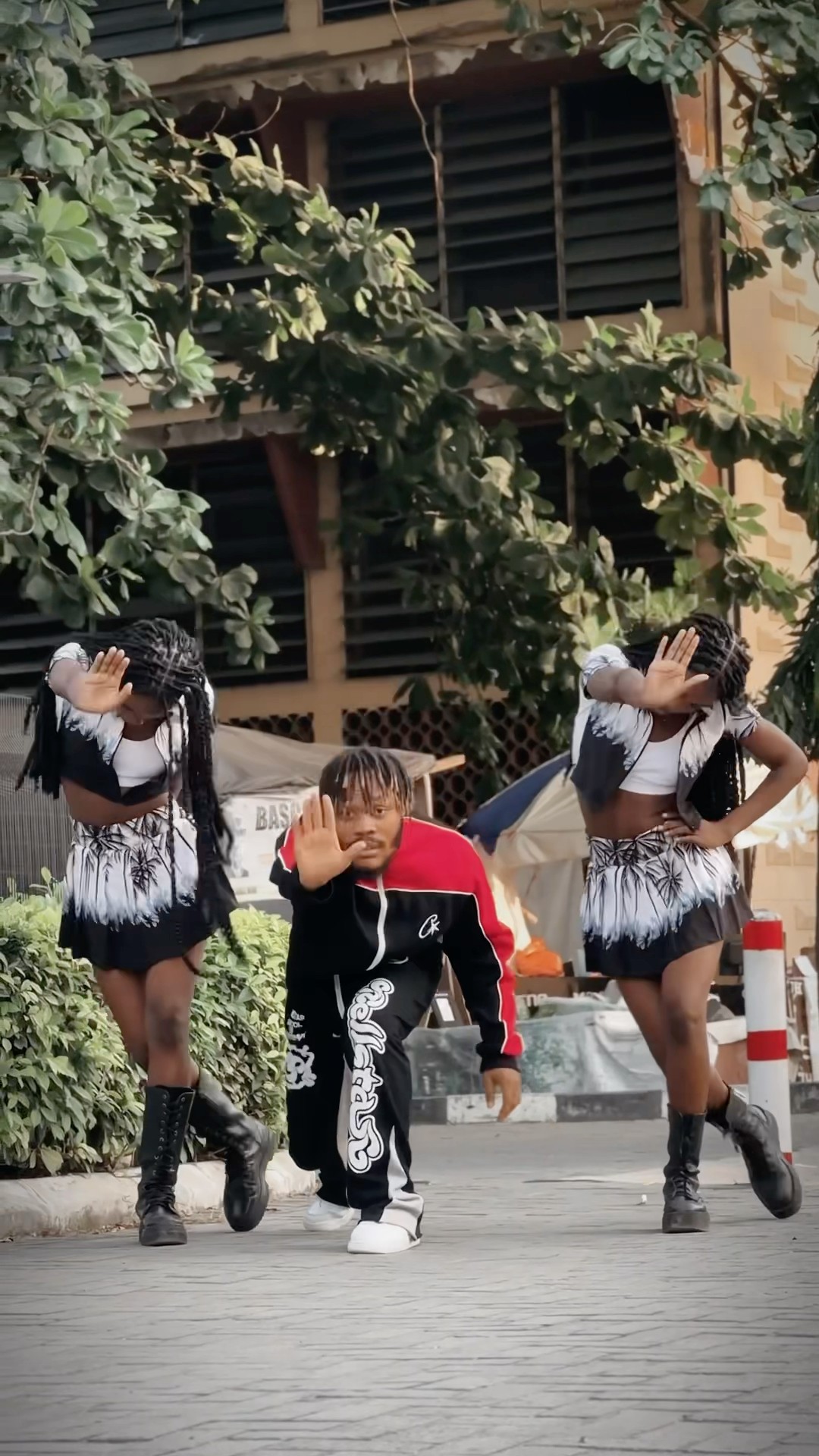 Wait and let’s see if this video would get to a Million views ? | #shorts