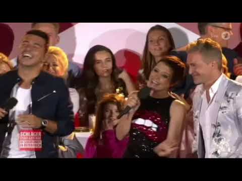 Francine Jordi & Klubbb3 - Ich liebe das leben (Die Schlossparty in Österreich 2-6-2018)