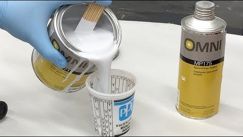 Mixing and Spraying White Omni Epoxy Primer (Catalyzed)