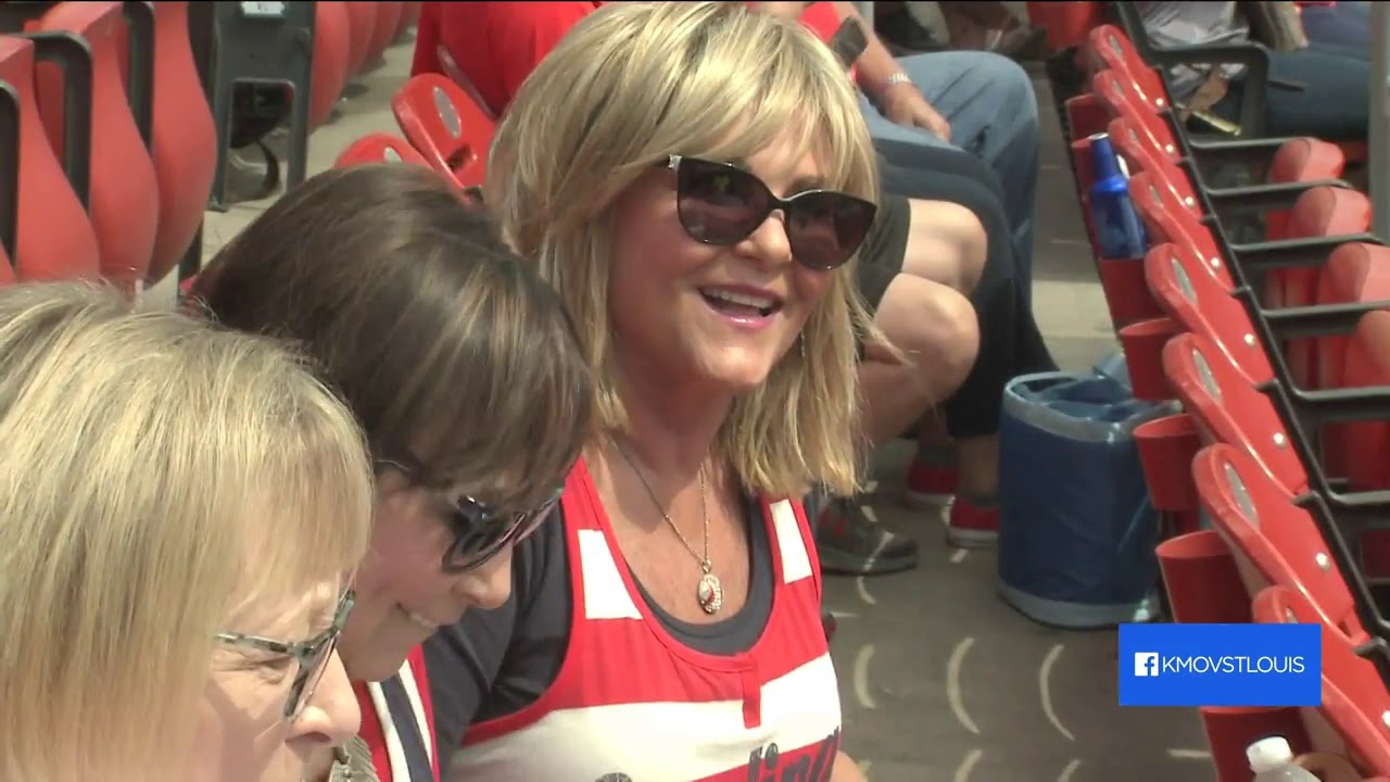 St. Louis Proud: A unique beer vendor at Busch Stadium