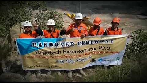 Handover Ceremony Unit Argatech Extensometer V3.0 (Landslides EWS And Slope Stability Monitoring)