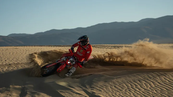 SLR HONDA - Phantom | Mark Samuels on a CR 250 (a ...