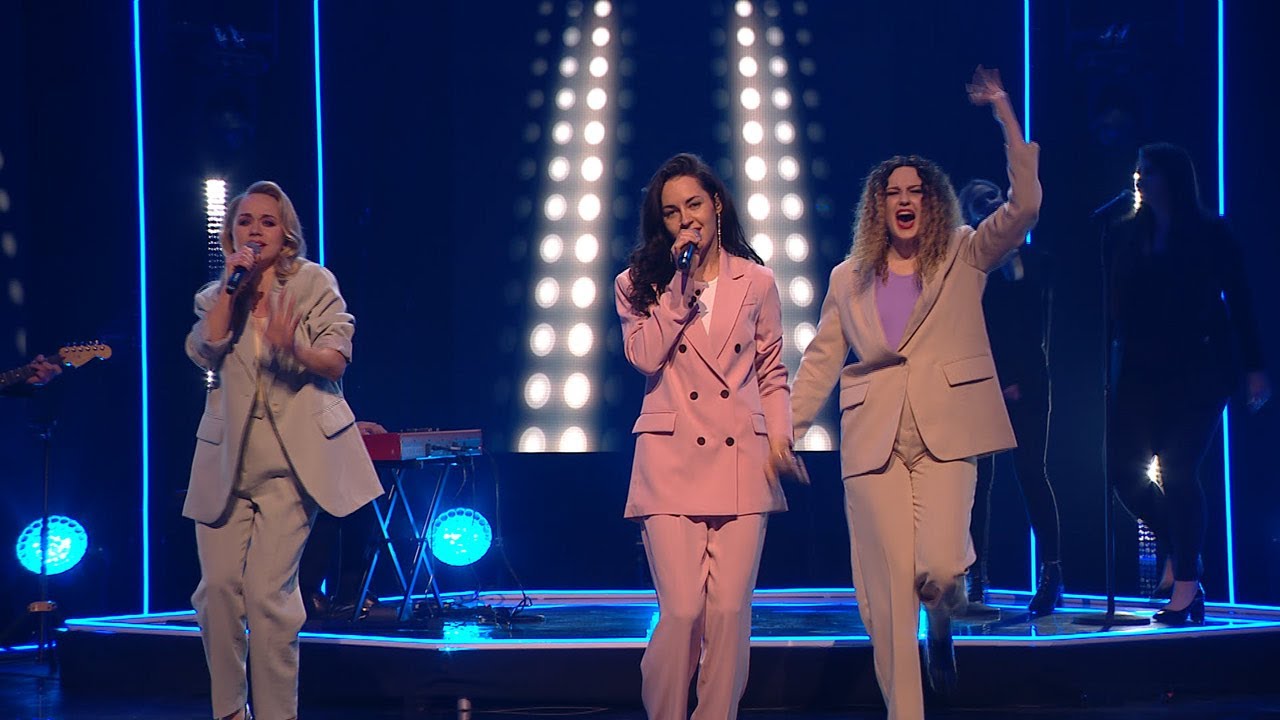 Aija Andrejeva, Agnese Rakovska, Kristīne Pāže - Laime šī ( Zelta Mikrofons 2021 )