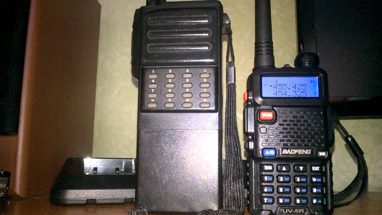 Переговоры по рации звук. Рация r610. Рация r2000 ratio. Радиостанция r330trc. Радиостанция r353м1.