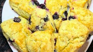 Blueberry Scones / bollos de arándanos