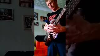 Двуручный тэппинг на бас гитаре #shorts #bass #бас #bassguitar #tapping