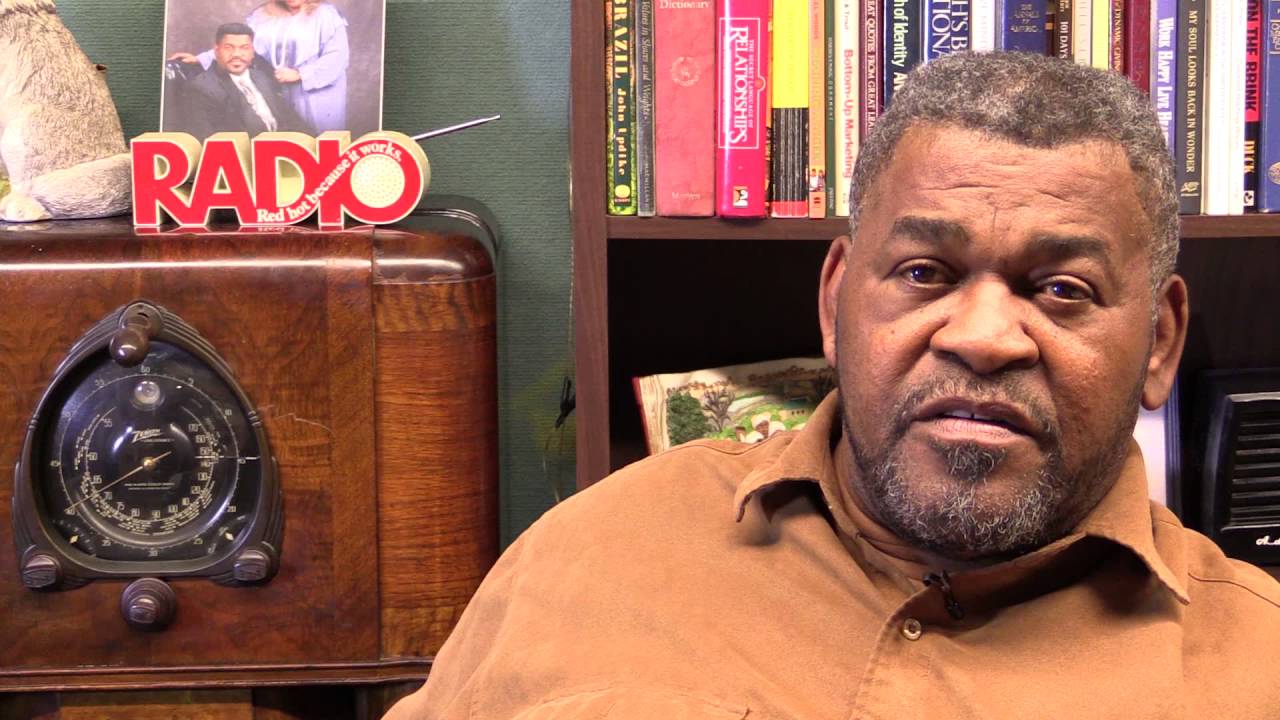 Super Wolfe recounts Lane College Radio in the 1960's YouTube