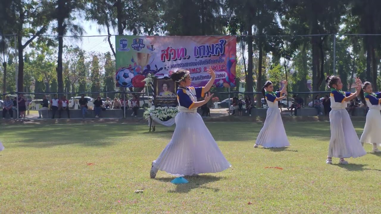 จินตลีลา ส่งนางฟ้ากลับสวรรค์ #สีเขียว #กีฬาสี #SWBTGames&Sports