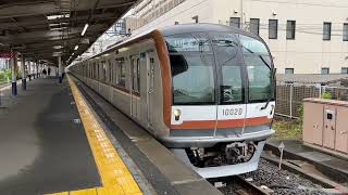 東京メトロ10000系10120F 鶴瀬駅発車
