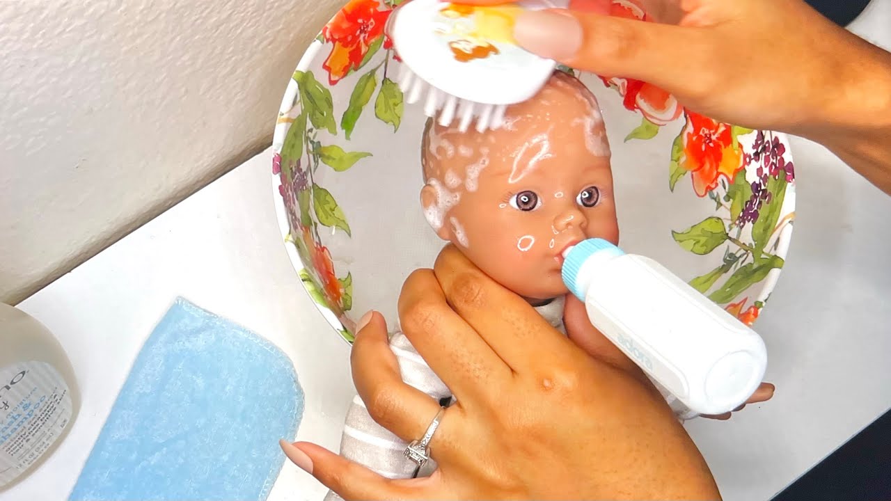 ASMR Washing Baby Dolls Hair! (Brush + Water Sounds) Vlogtober Day 29