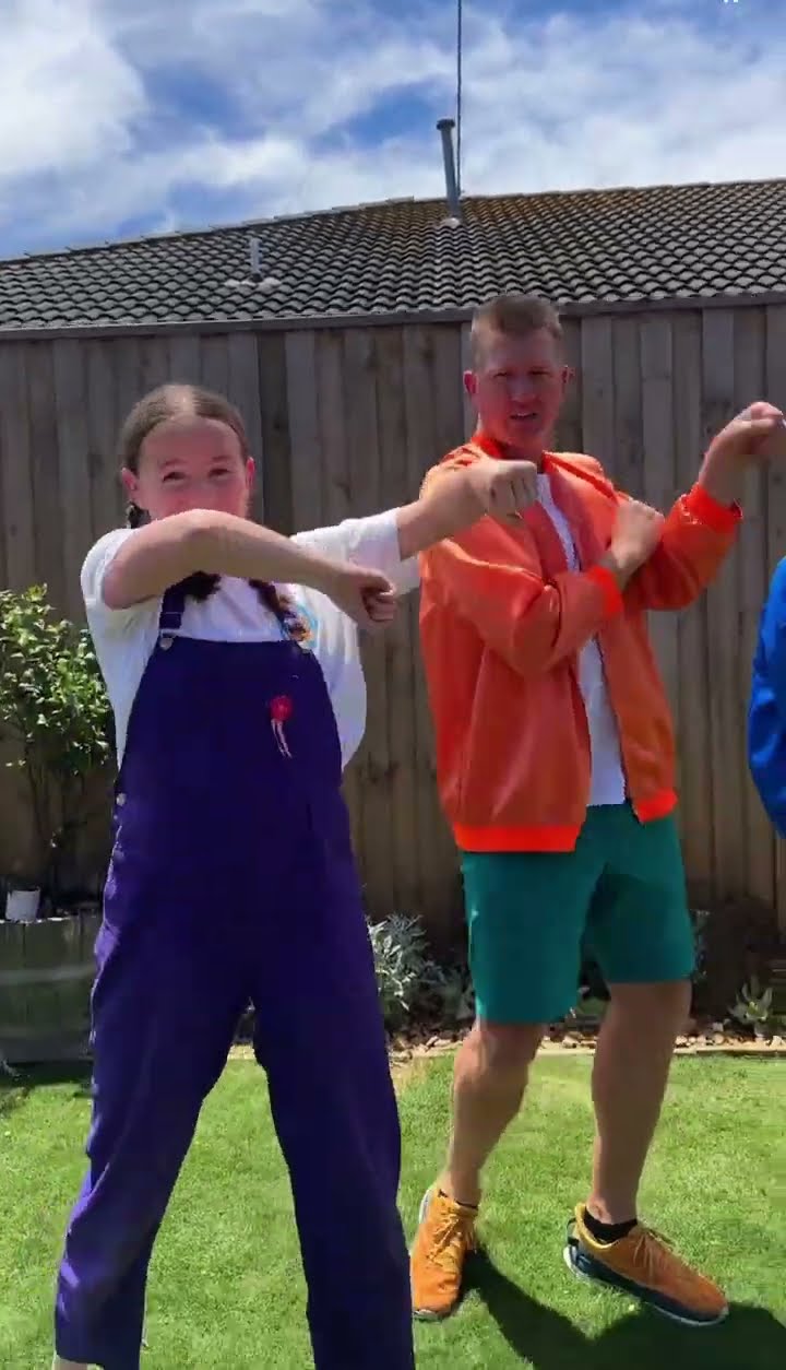 Trolls Band Together Dance - #shorts #kidssongs