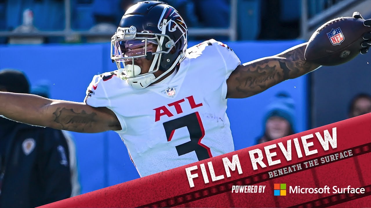 【レア　未開封】NFLマクファーレン　2pack　★ハッセルベックvsポラマル★ Michael Vick's Historic Upset | Falcons vs. Packers 2002 NFC Wild