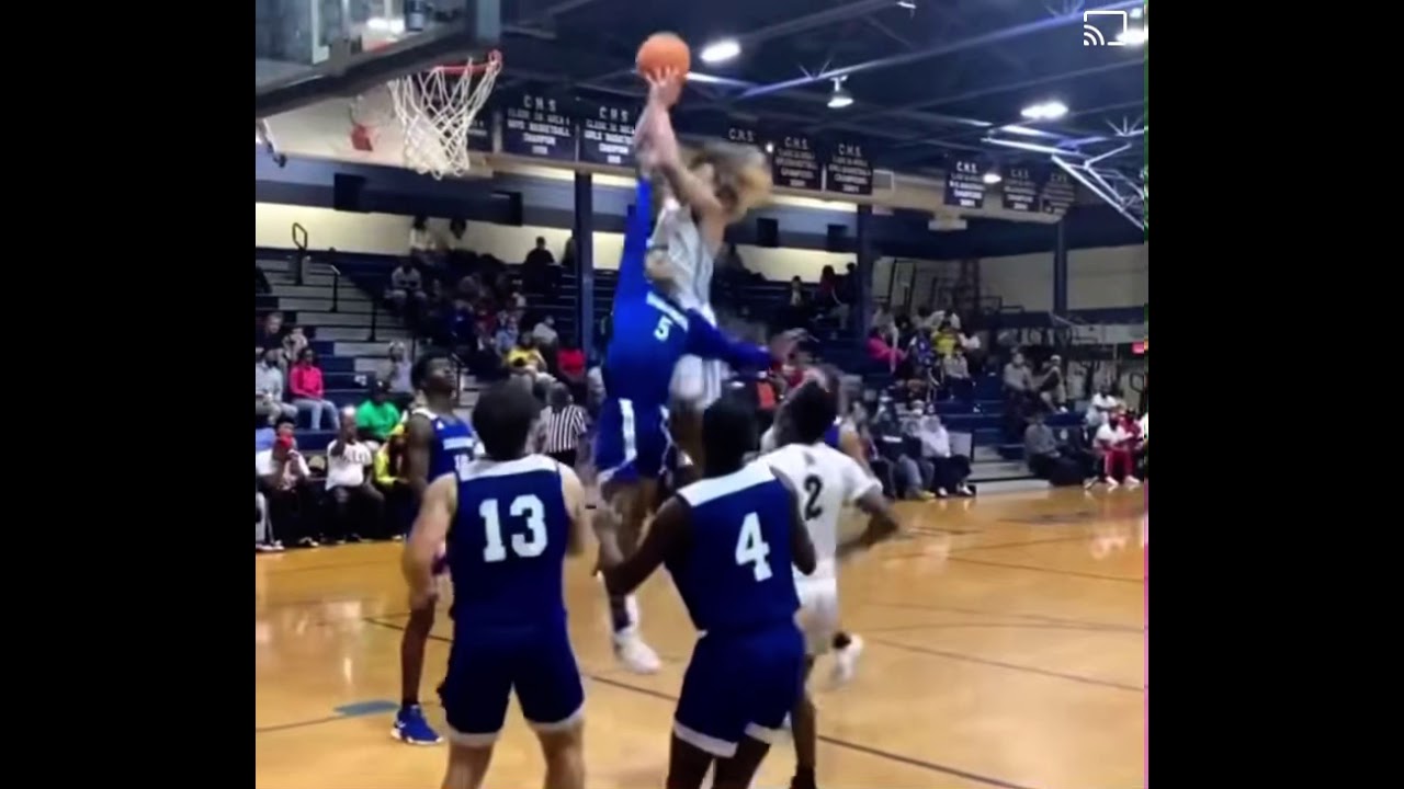 Calhoun Tigers Point Guard JD Davison Crazy Dunk in his game tonite 1/26/2021   