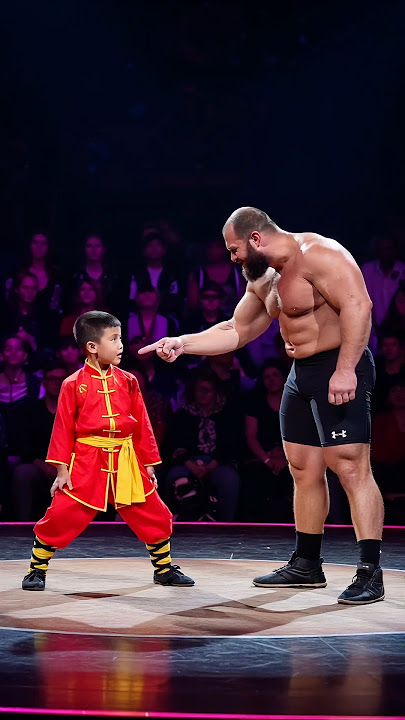 The strong man mocked the kung fu child, and the result was a tragedy.#kungfu