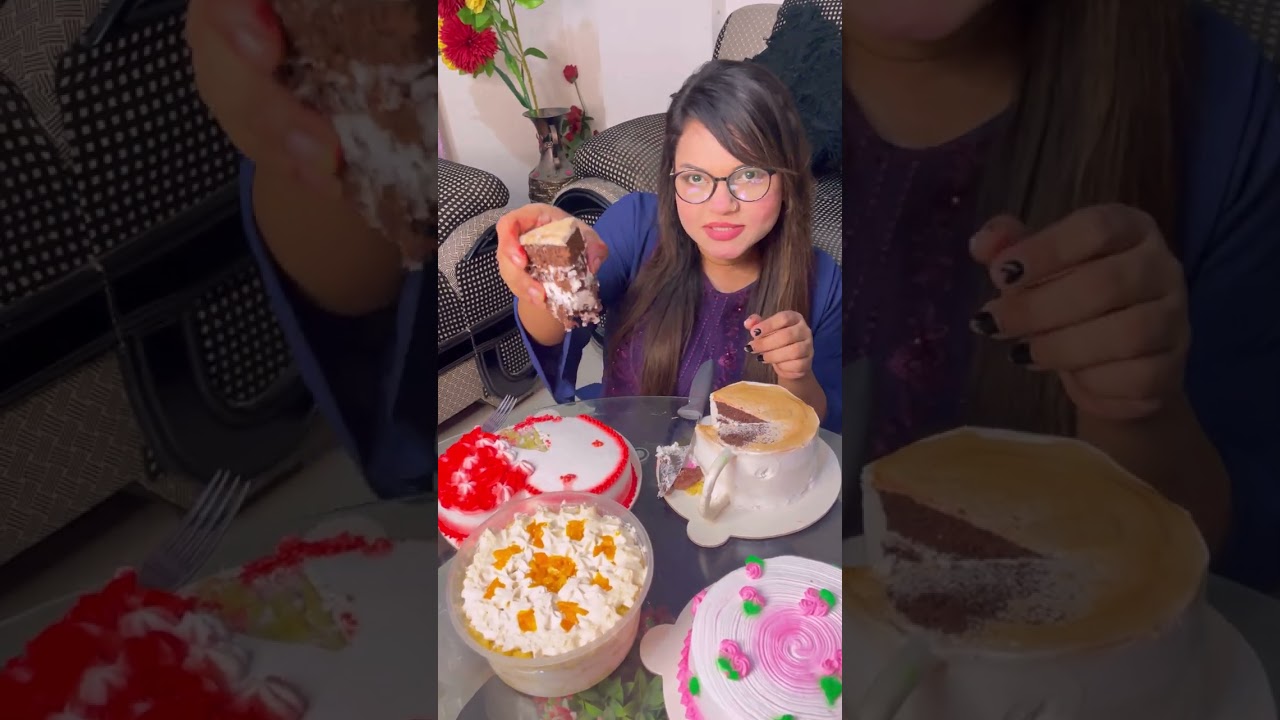 কেক দেখলেই ভাতের মতো করে হাপুসহুপুস করে খেয়ে ফেলি😋এতো রাতে যখন কেউ কেক নিয়ে আসে।।।