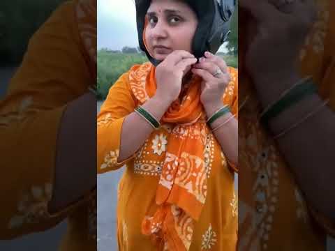 Aaj scooty sadak ki jagah khet me utar di #dailyvlogs​ #minivlog​ #shorts​