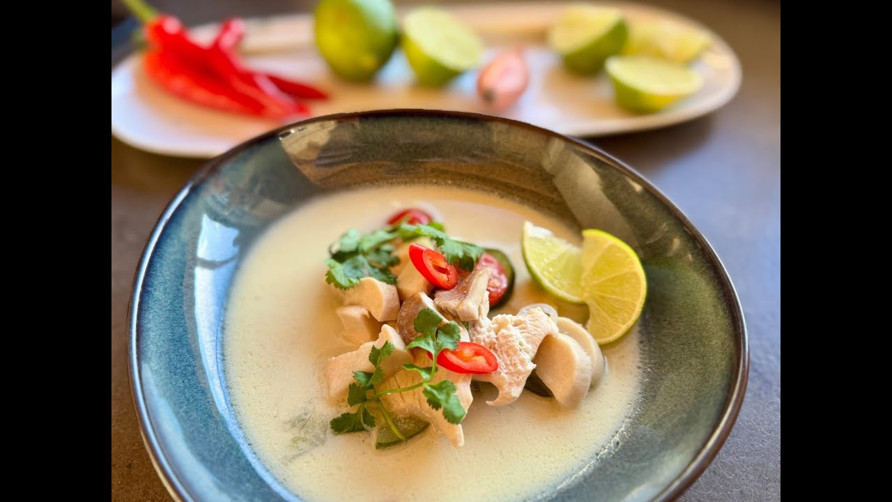 Das BESTE Tom Kha Gai Rezept: Einfach & Super Lecker!