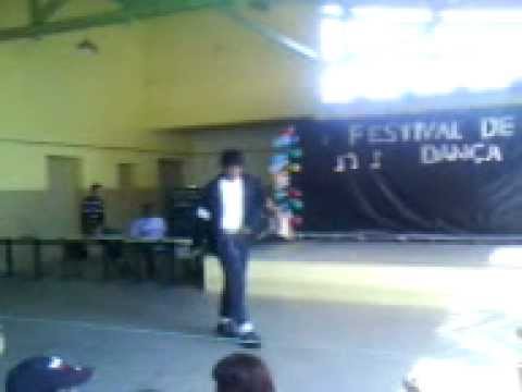 Zeicy- Festival de Dança  Guilherme dança Michael Jackson