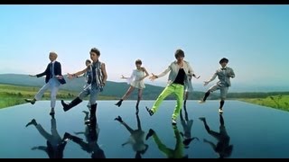 AAA / 「Love Is In The Air」Music Video