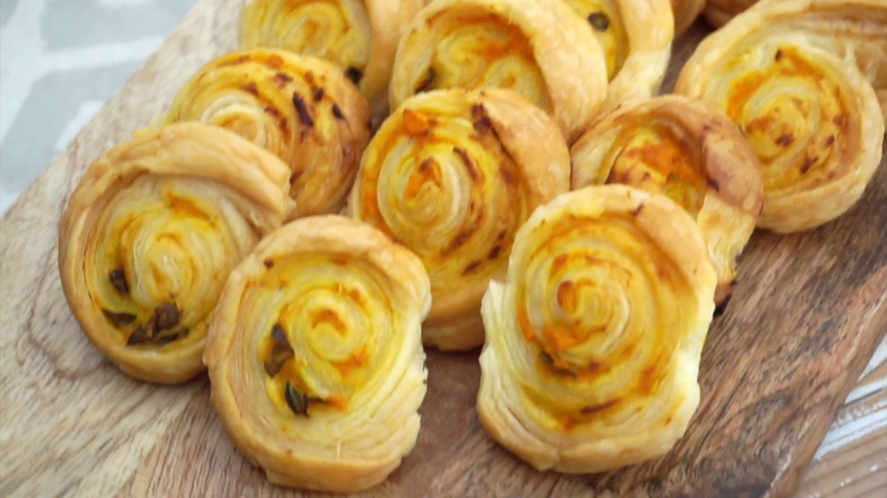 Vegane Blätterteigschnecken mit Kürbis und Basilikum - YouTube