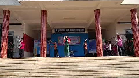 NỖI ĐAU GIỮA HÒA BÌNH ( CHUNG KẾT) 12A1