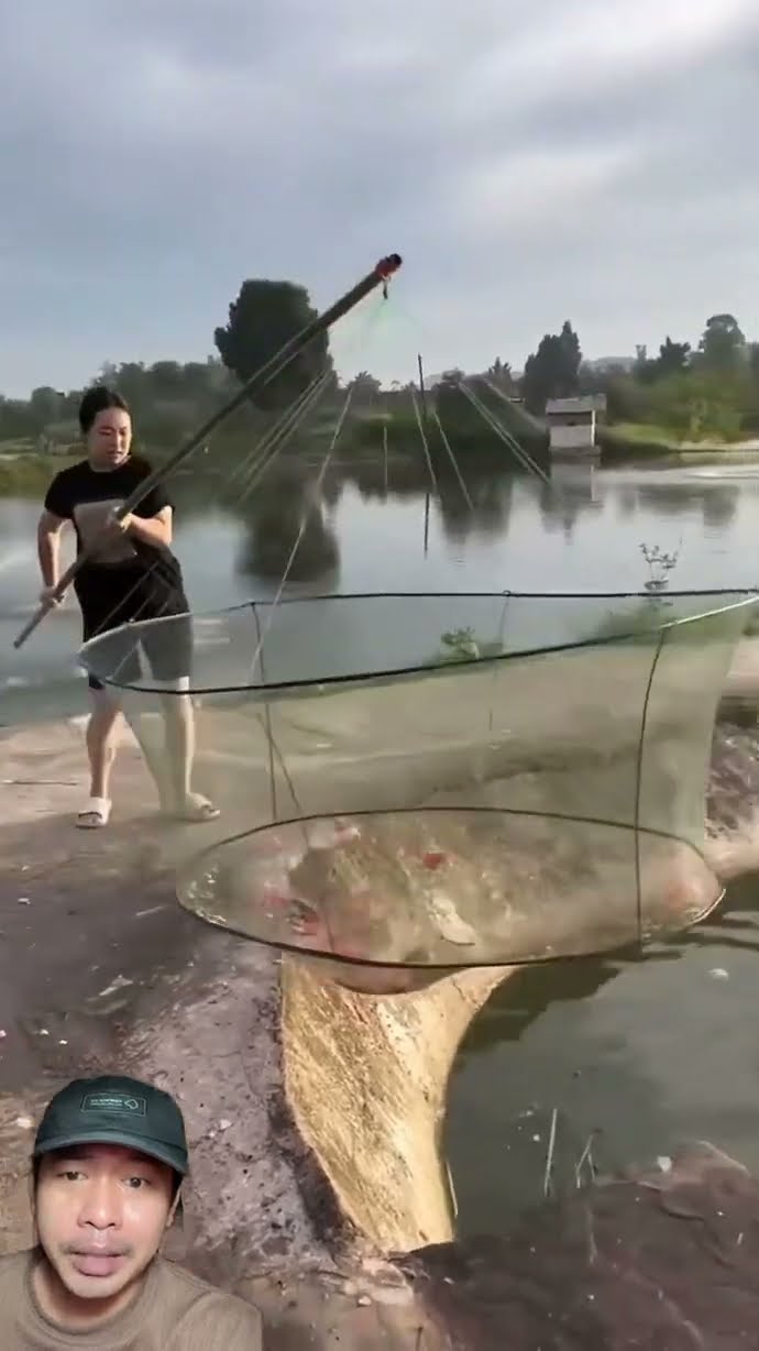 KAKEK DAN MAMA NAGKAP IKAN PAKAI UMPAN SEMANGKA DAPAT NGGAK YA? #shorts ￼￼#dubbing ￼#dubbing