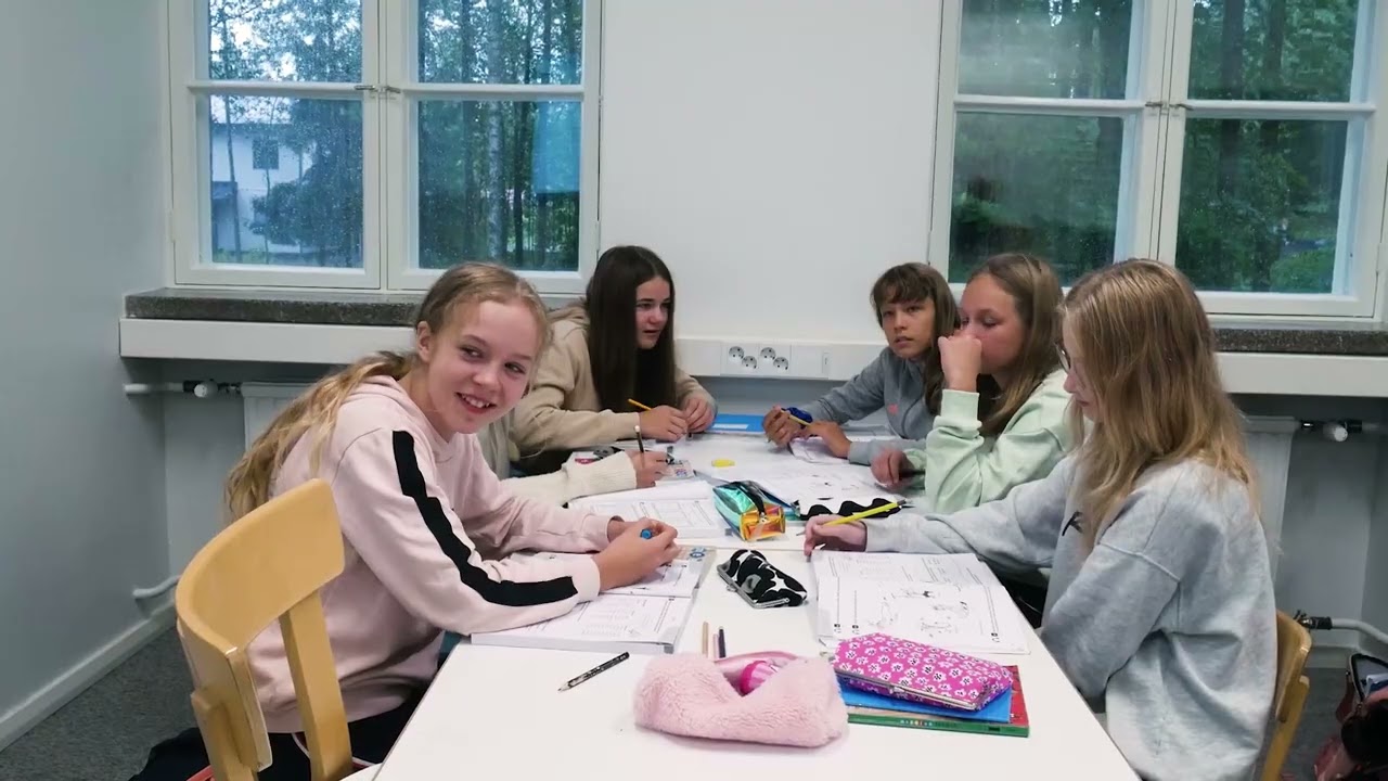 Kakkutukku  Rajatorpan koulun 6B 1 min