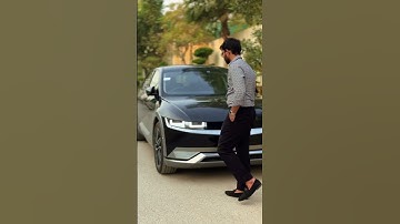 Khud Parking se Nilkal Kr ati hai - Hyundai Ioniq 5