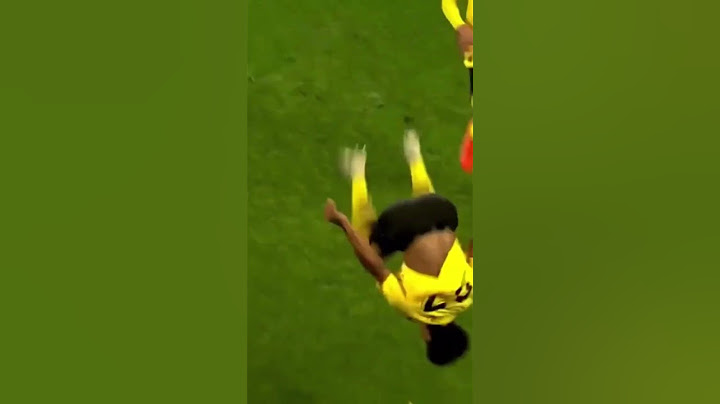 Adeyemi doing a flip after scoring the winner #dannyaarons