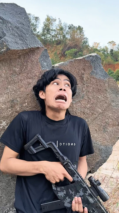 It's Very Exciting to Fight Against the Enemy on the Battlefield😱