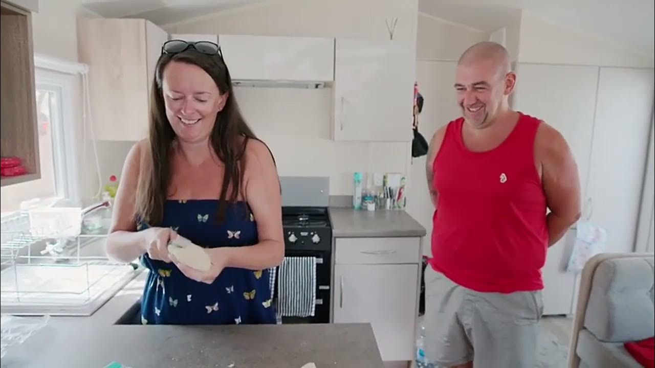 Bargain Loving Brits In The Sun S09E24 YouTube