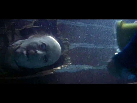 Examining The Jump Scare Jaws Ben Gardner's Boat YouTube