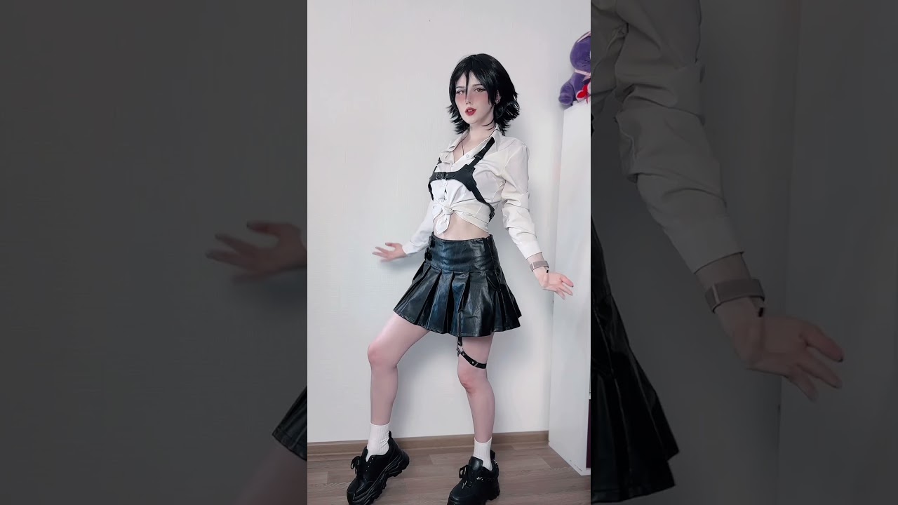 🍕 Lady #dmc #devilmaycry #lonely #ladydmc #animecosplay #cosplay #cosplayer #anime #cosplaygirl