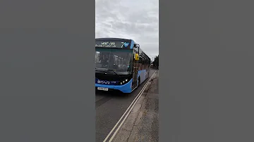YX69NTV 67281 On The 7 To Wecock Farm 