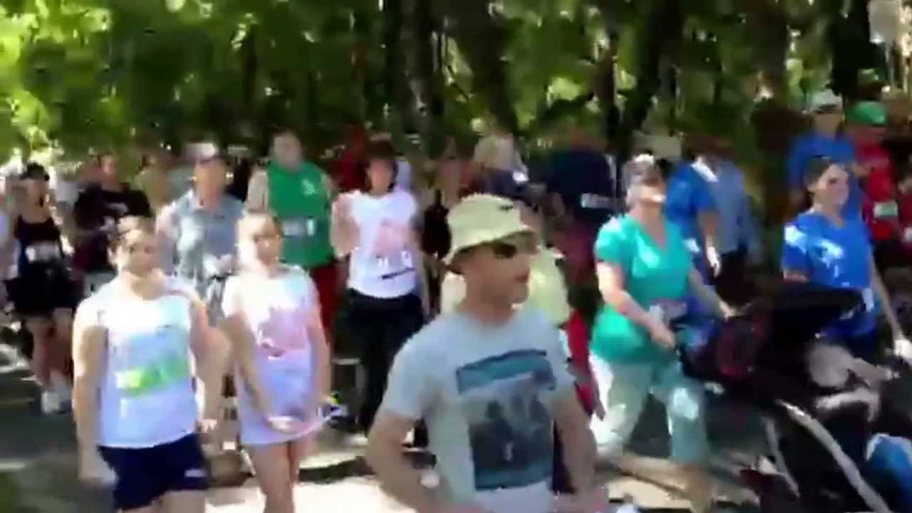 Start Of Race 2013 Mackenzie s 5k For Crohn s Disease YouTube start-of-race-2013-mackenzie-s-5k-for-crohn-s-disease-youtube