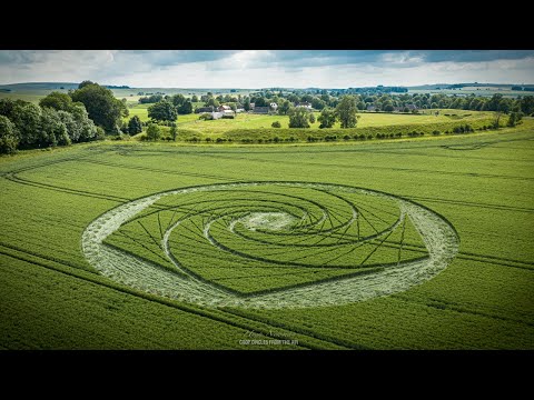 Video: De Nieuwe Cirkel In Wiltshire Lijkt Op Het Neptune-satellietsysteem - Alternatieve Mening