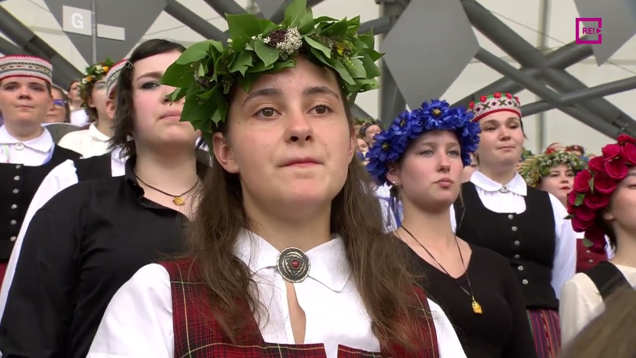 Ar bāliņu dancot gāju (Te-aust)