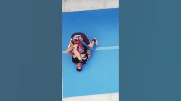 Triangle to arm bar #purplebelt #trianglechoke #armbar