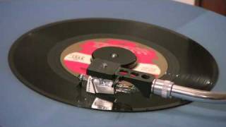 Miniatura del video "Gary (U.S.) Bonds - Quarter To Three - 45 RPM - ORIGINAL UNIMPROVED VERSION"