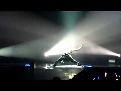 110925 RAIN THE BEST SHOW in Seoul COOL!!!