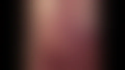 مص شفايف ورضع م ـــ ن الصدر ولحس ممنوع دخول الصغار للكبار فقط 