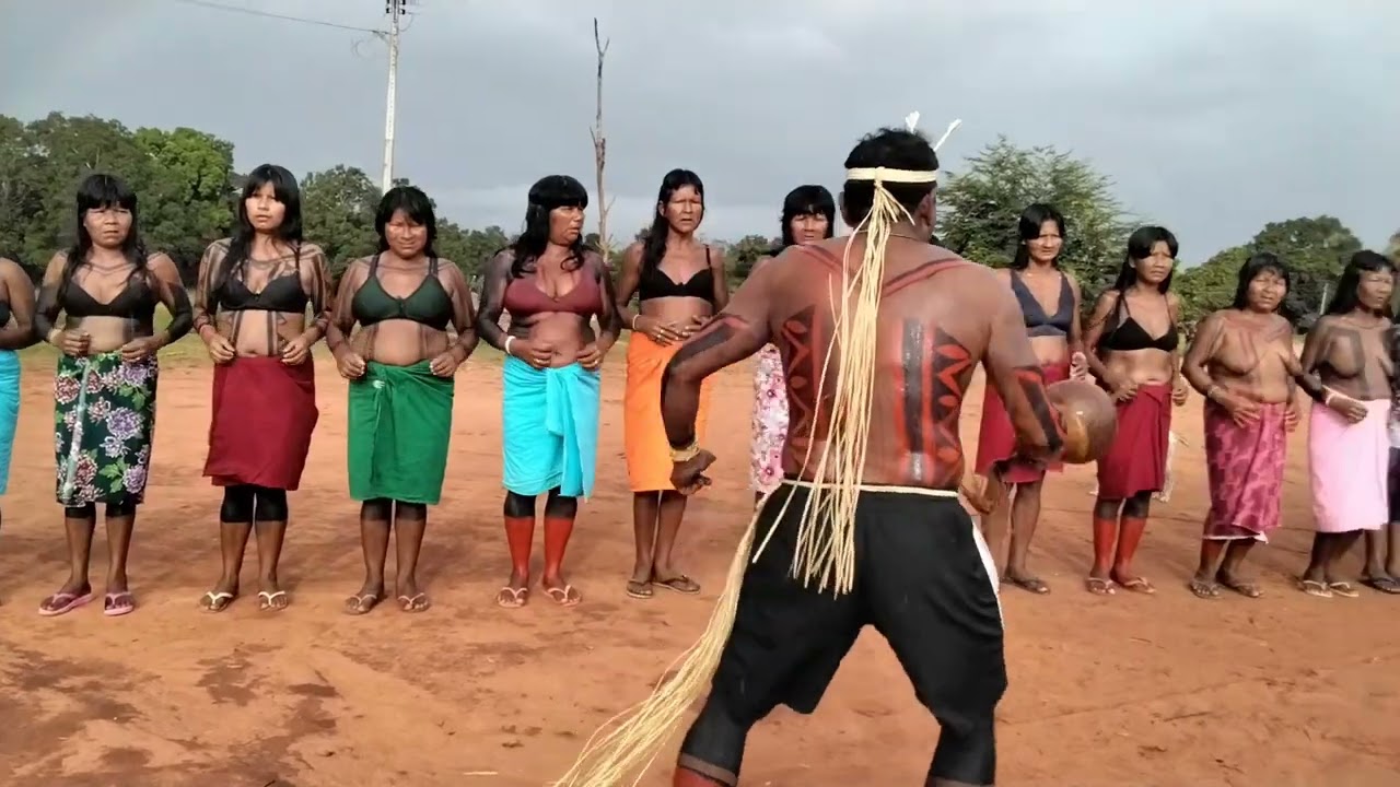 Aldeia escalvado RAMKOKAMEKRÁ CANELA