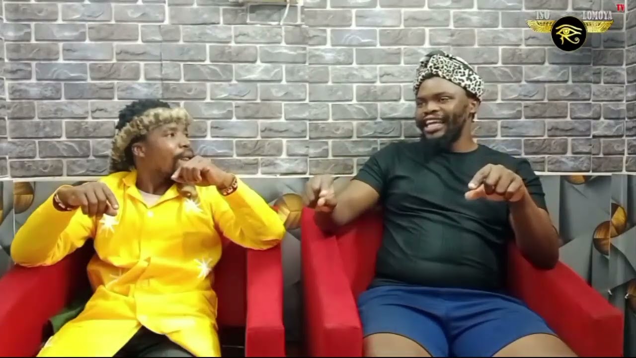 IZITHUNYWA AMAKHOSI APHEZULU ISIZWE SIKAZULU UXOSA USWATI NONDEBELE SIYATHOKOZA